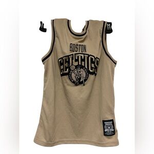 NBA Boston Celtics Nike Ultra Game Kids Jersey Size 10-12